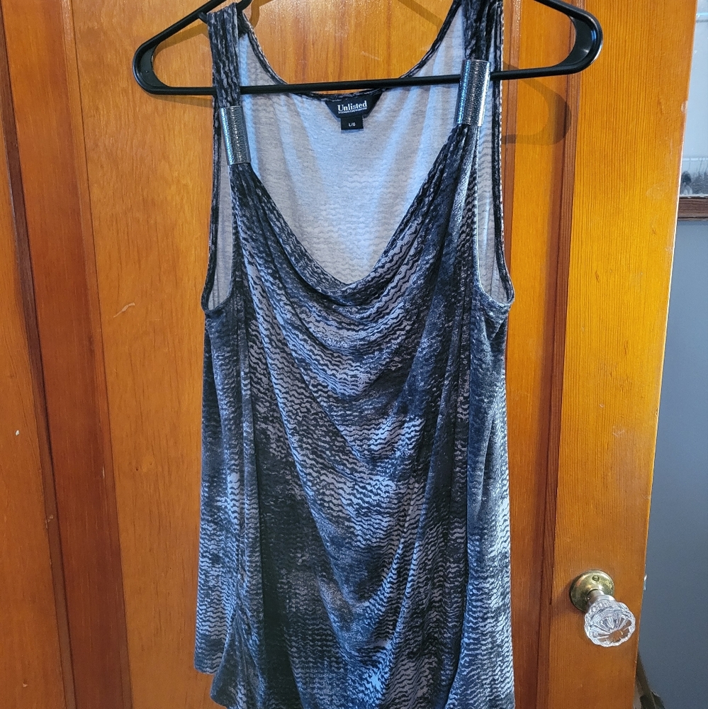 Unlisted tank large